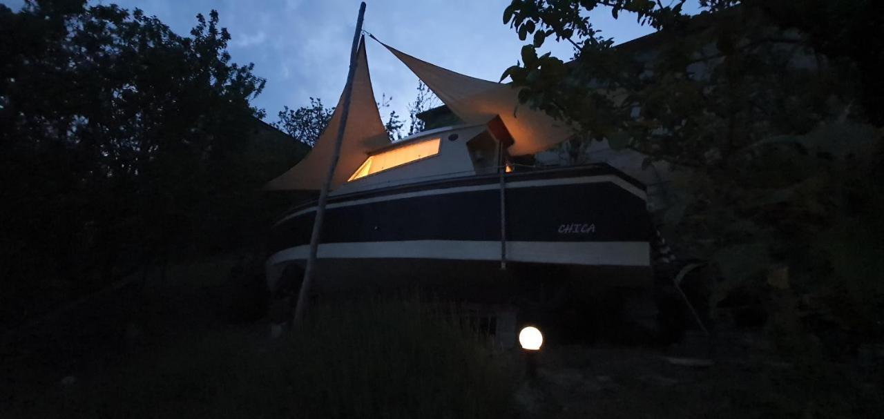 Bed and Breakfast Nave Nel Bosco Torresina Exterior foto